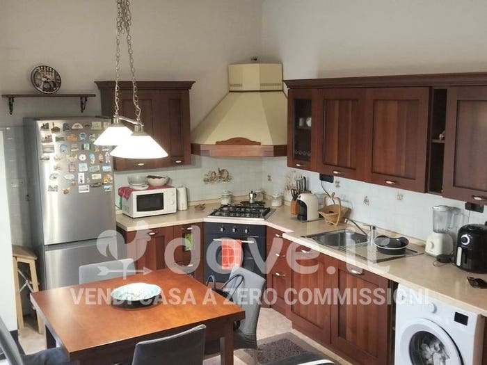 Appartamento trilocale in vendita in Via di Creto, Struppa, Genova