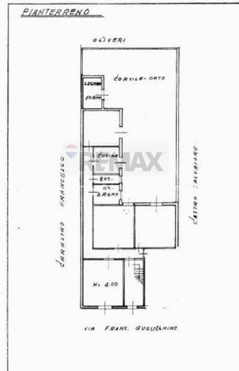 Casa con 6 locali in vendita in Via Francesco Guglielmino, Centro, Aci Catena