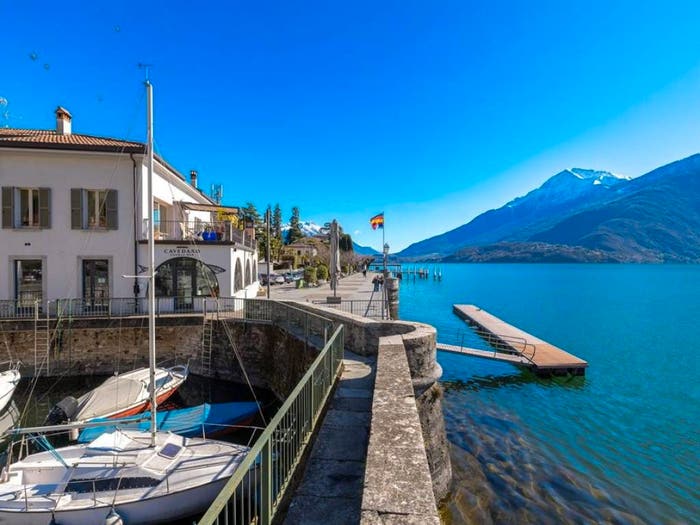 Casa trilocale in vendita in Via Giovan Battista Landi, Dongo