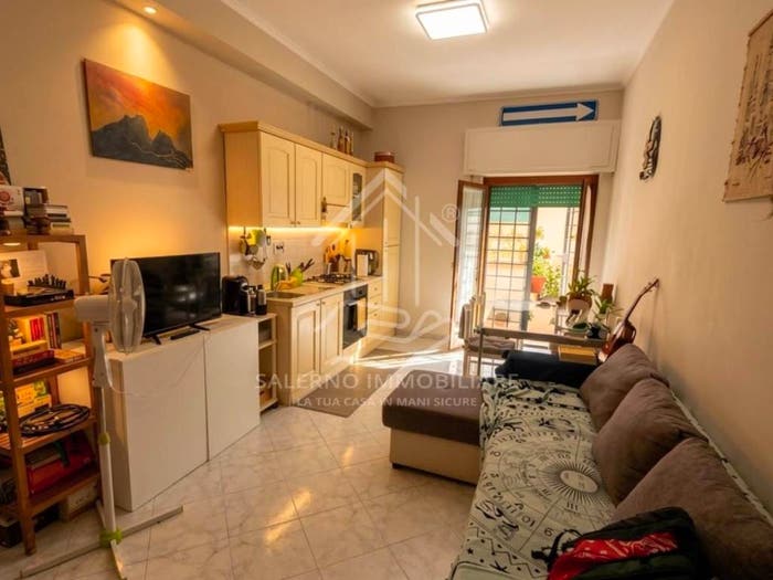 Appartamento trilocale in vendita in Via della Santabarbara, Ostia Ponente, Roma