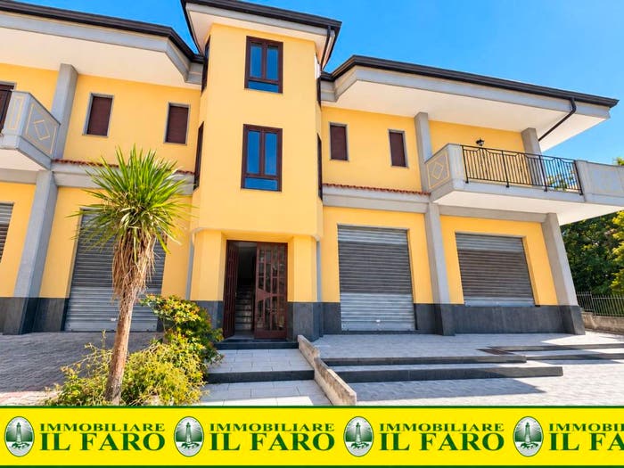 Casa quadrilocale in vendita in Via Giuseppe Mazzini, San Clemente, Galluccio