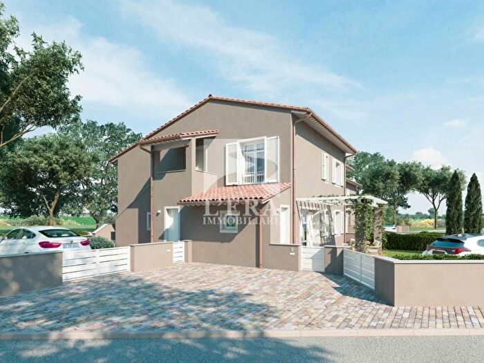 Casa con 6 locali in vendita in Via del Popolo, Santa Lucia La Borra, Pontedera