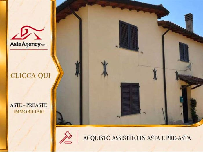 Appartamento con 5 locali in vendita in VOCABOLO SERRE PARRANO, Nocera Umbra