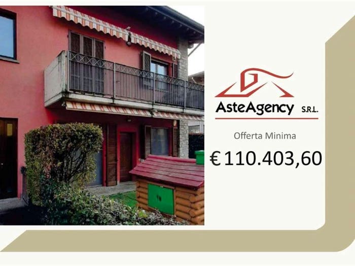 Appartamento quadrilocale in vendita in Via nesa, Centro, Alzano Lombardo