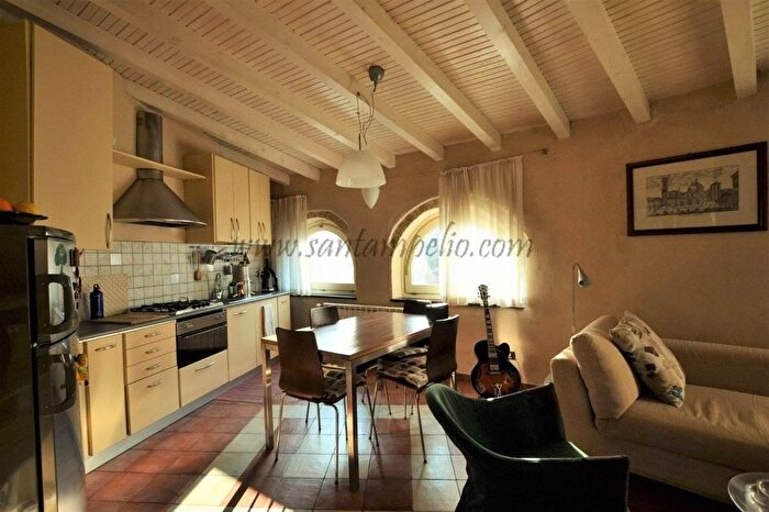 Casa quadrilocale in vendita in Bordighera