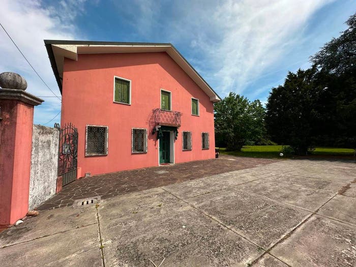 Casa con 5 locali in vendita in Centro, Codognè