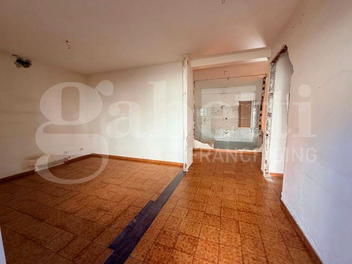 Appartamento trilocale in vendita in VICO I LACONI, Centro, Oristano