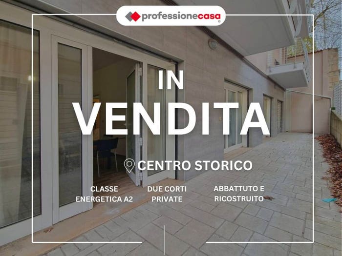 Appartamento con 5 locali in vendita in Via Santa Chiara d'Aquili, Duomo Fontana Luminosa, L'Aquila