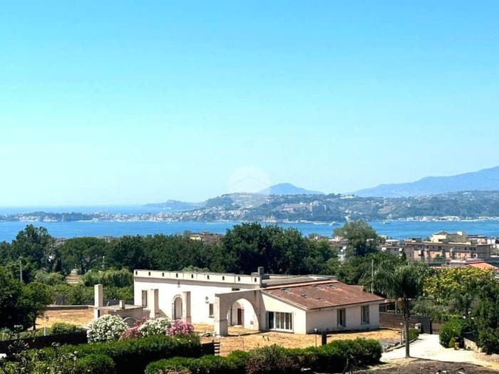 Appartamento quadrilocale in affitto in Via cigliano, Via Campana Cigliano, Pozzuoli