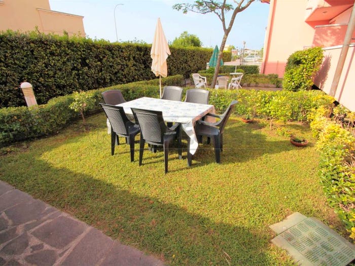 Casa quadrilocale in vendita in Lungomare di Levante, Marina di Massa Centro, Massa