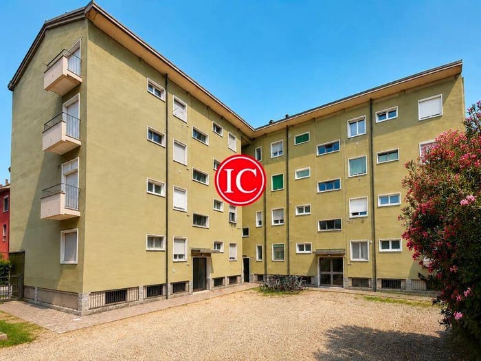 Appartamento trilocale in vendita in Via Michele e Pier Giacomo Sartorio, Fanfani, Lodi
