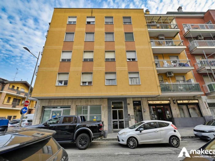 Appartamento trilocale in vendita in Via Brenta, Centro, San Donato Milanese