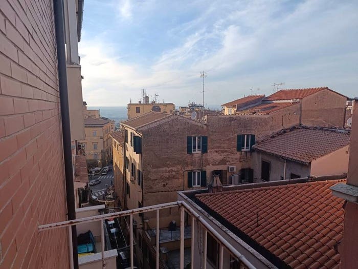 Appartamento trilocale in vendita in Via Santi Filippo e Giacomo, Frascati