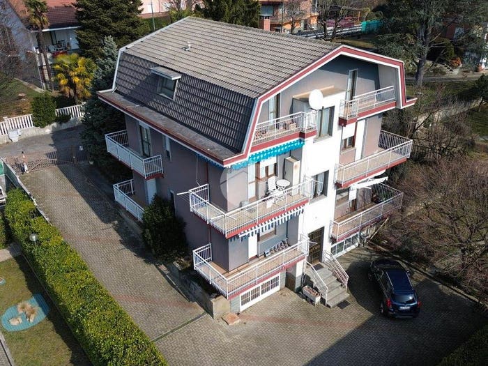 Appartamento con 6 locali in vendita in Via S Giovanni Bosco, Centro, Caselette