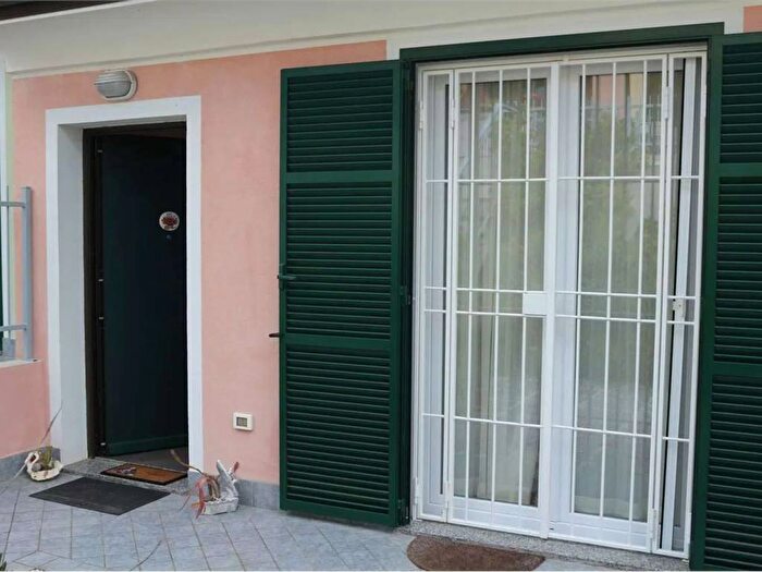 Casa quadrilocale in vendita in Via Morteo SNC, Morteo, Boissano