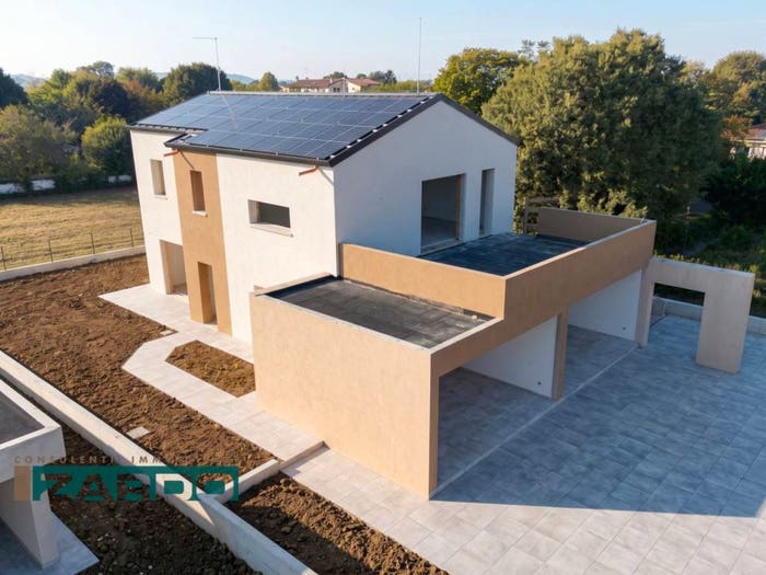 Appartamento quadrilocale in vendita in Centro, Castello di Godego