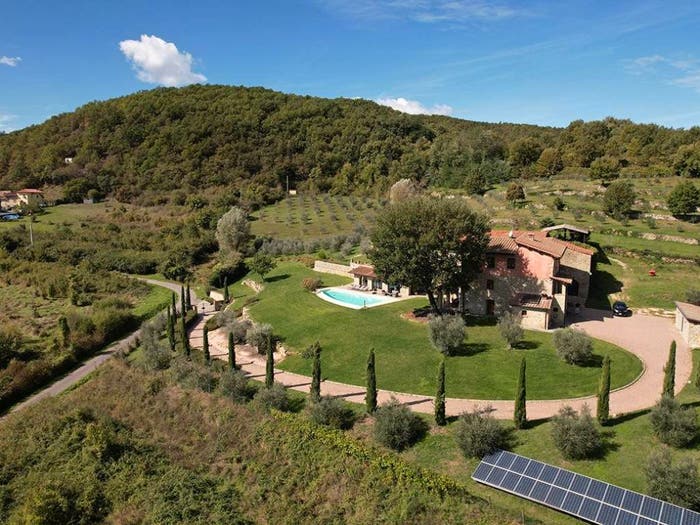 Casa con 6 locali in vendita in LOC TULLIANO, Castel Focognano