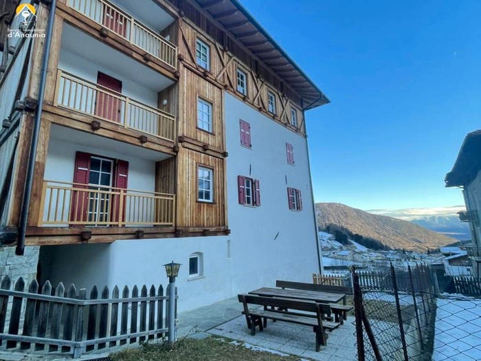 Appartamento trilocale in vendita in Via Luigi Pigarelli, Rumo