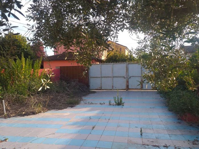 Casa bilocale in vendita in Via Mortara, Centro, Cozzo