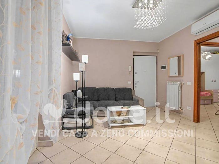 Appartamento trilocale in vendita in Via Isola, Centro, San Zenone al Lambro