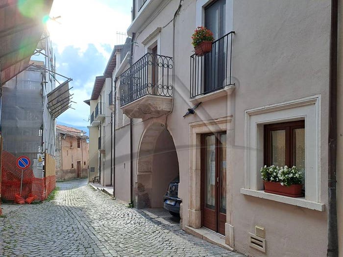 Casa trilocale in vendita in Via Colle, Centro, San Demetrio Ne' Vestini