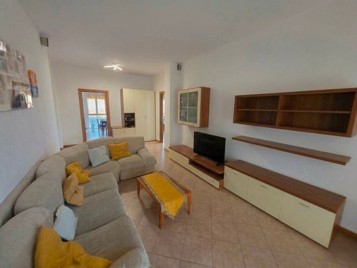 Appartamento trilocale in vendita in Via Generale Antonio Cantore, Centro, Giussano