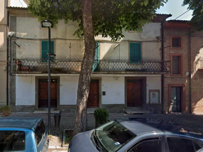 Appartamento con 6 locali in vendita in Via Dante Alighieri Apecchio PU Italia, Centro, Apecchio