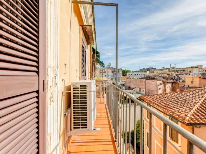 Appartamento bilocale in vendita in Via clementina, Monti, Roma