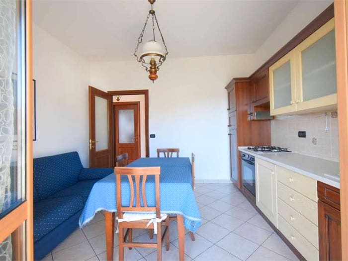 Appartamento trilocale in vendita in Centro, Corneliano d'Alba
