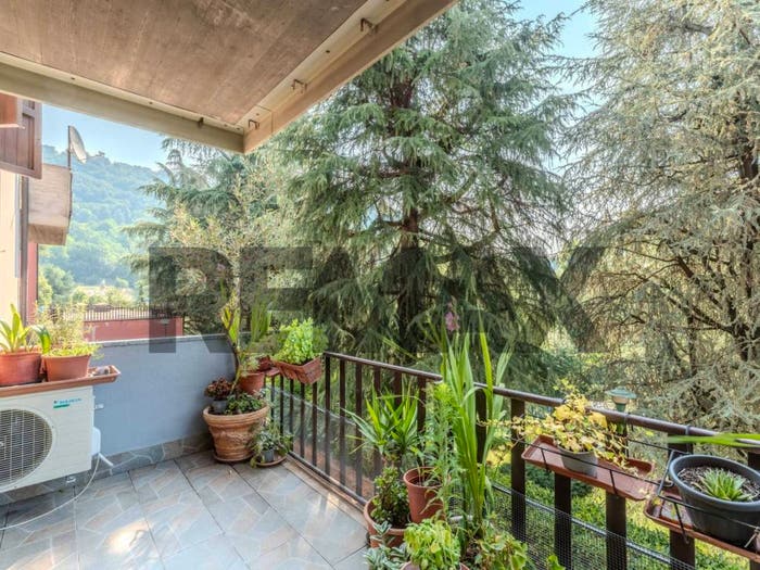 Appartamento trilocale in vendita in Caprino, Caprino Bergamasco