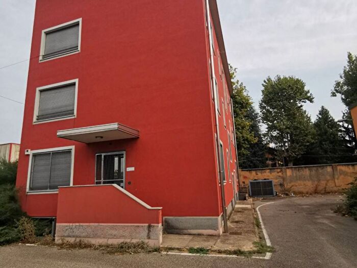 Casa con 6 locali in vendita in Via Roma, San Giorgio Su Legnano