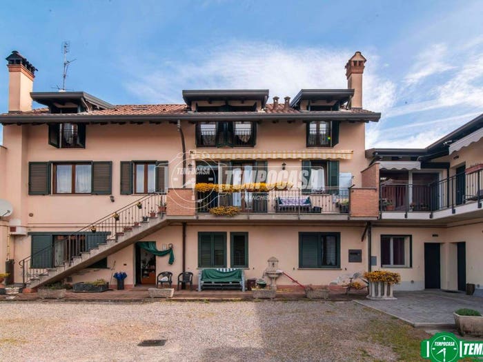 Appartamento quadrilocale in vendita in Via Luigi Zerbi, Cantalupo, Cerro Maggiore
