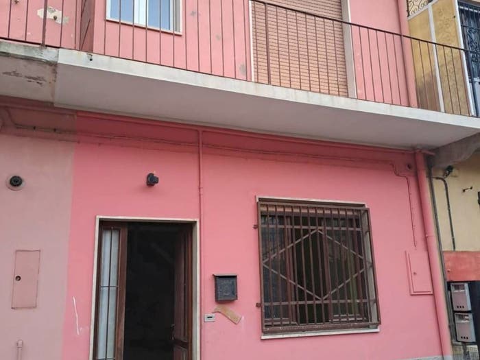 Casa bilocale in vendita in Via Antonio Locatelli, Centro, Canonica d'Adda