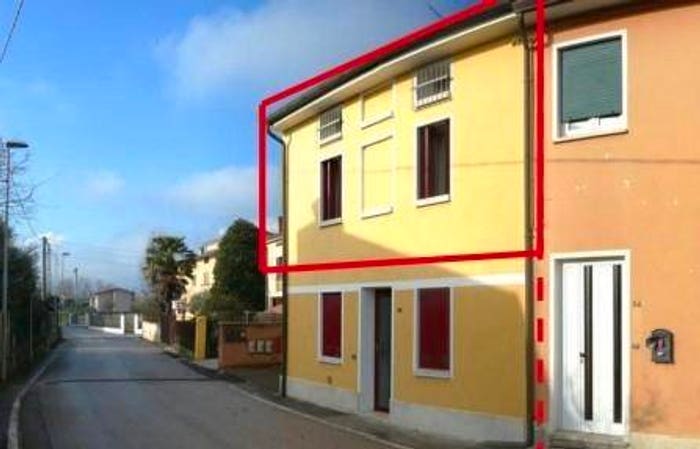 Appartamento bilocale in vendita in Via Iv Novembre, Caldogno Rettorgole Cresole, Caldogno