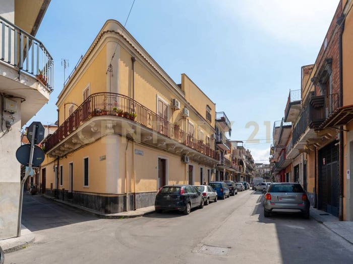 Appartamento bilocale in vendita in Via Fallica, Paternò