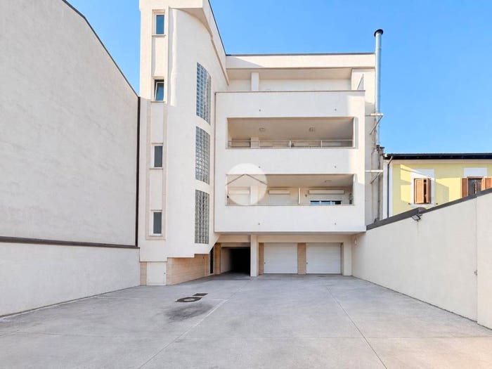 Appartamento trilocale in vendita in Alfonso La Marmora, Centro, Avezzano