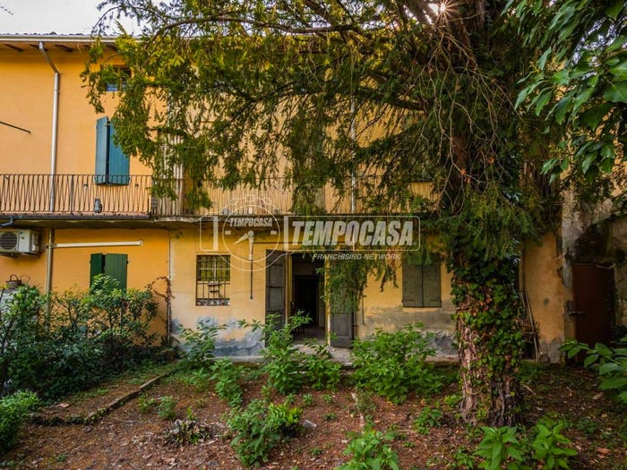 Appartamento trilocale in vendita in Via Guglielmo Marconi, Centro, Fontanellato