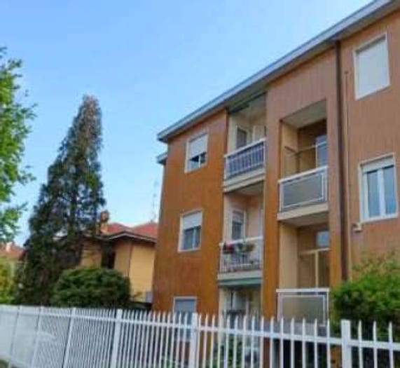 Appartamento trilocale in vendita in Via del Carso, Centro, Arluno