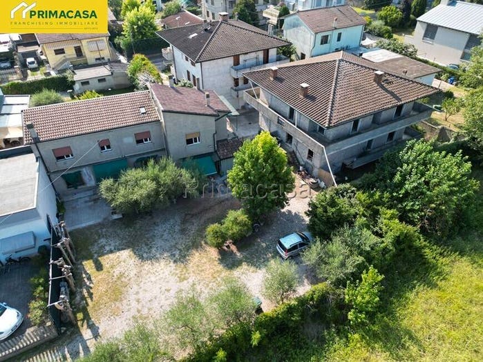 Casa con 6 locali in vendita in Via Roma, Centro, Albaredo d'Adige