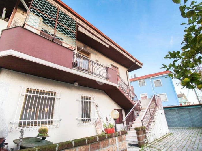 Casa quadrilocale in vendita in Via Matrino, Marina, Città Sant'Angelo