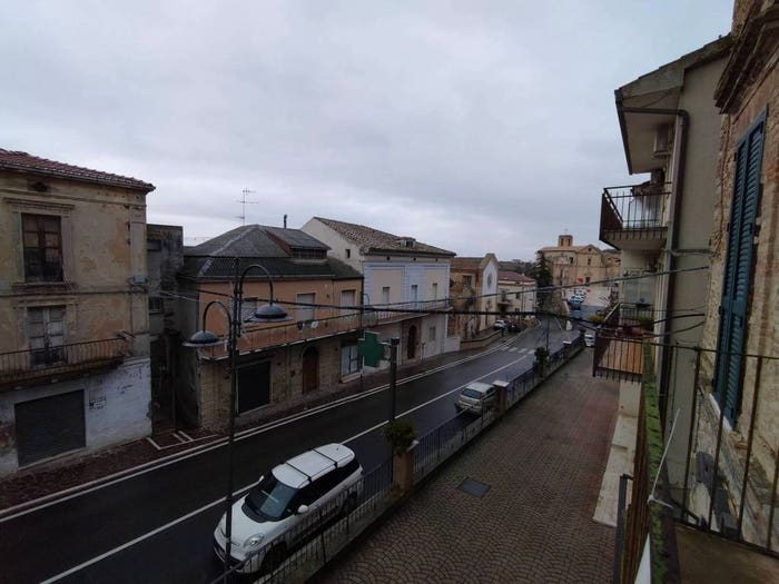 Appartamento quadrilocale in vendita in Corso Savoia, Centro, Arielli