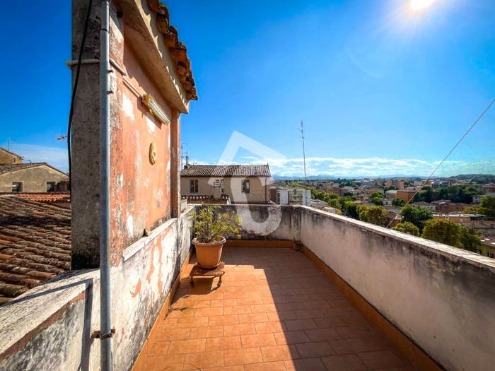 Appartamento con 6 locali in vendita in Centro Storico, Jesi