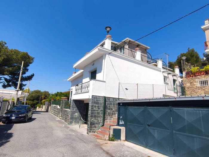 Casa con 6 locali in vendita in Via Orizzonte, Marina Di Andora, Andora