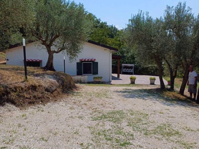 Casa trilocale in vendita in Contrada Piani snc, Muro Lucano