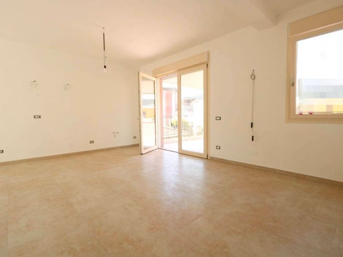 Appartamento trilocale in vendita in Via Don Luigi Sturzo, Semicentro, Cascina