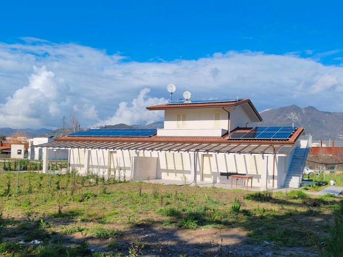Casa con 5 locali in vendita in Via S Leonardo, Marina di Massa Centro, Massa