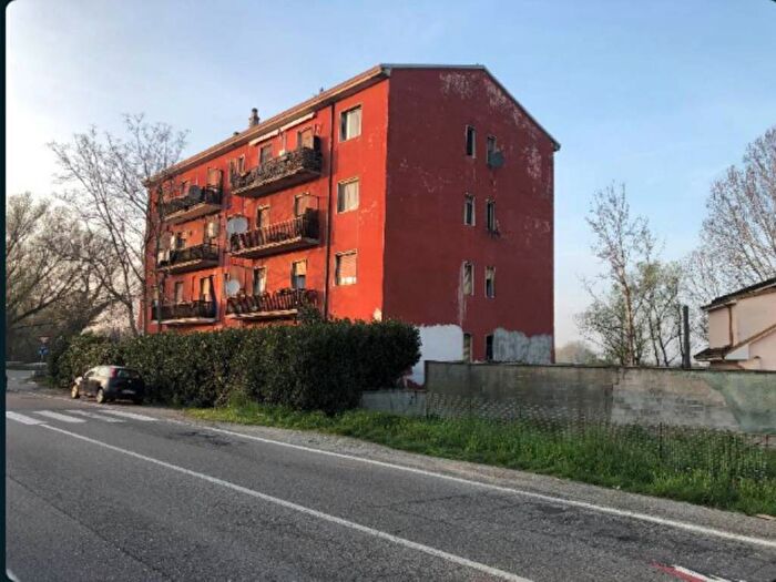 Appartamento trilocale in vendita in Viale Zara, Centro, Sant'Angelo Lodigiano