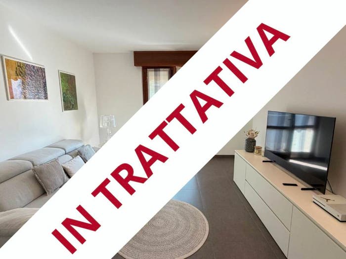 Appartamento con 5 locali in vendita in Viale della Repubblica, Pantigliate
