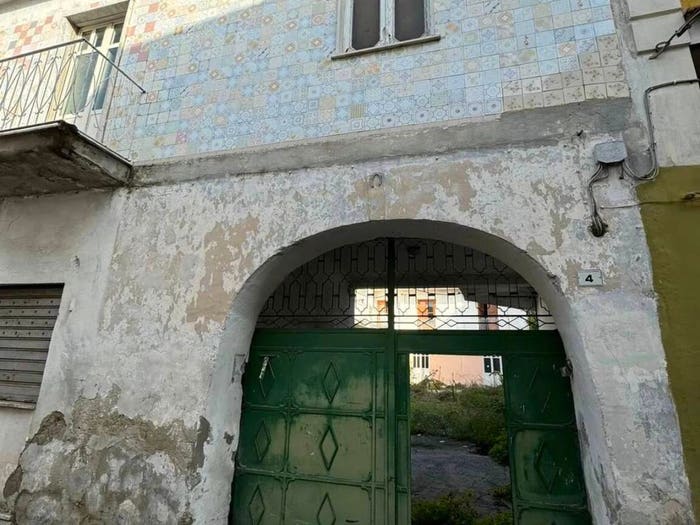 Casa con 6 locali in vendita in Via Palermo, Casal di Principe