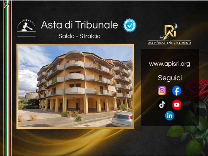 Appartamento con 5 locali in vendita in Via delle nazioni unite, Paternò